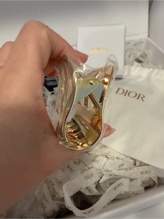 DIOR Gold \'CD\' Logo Hair Clip with Lip Gloss Bundle NEW main image 8